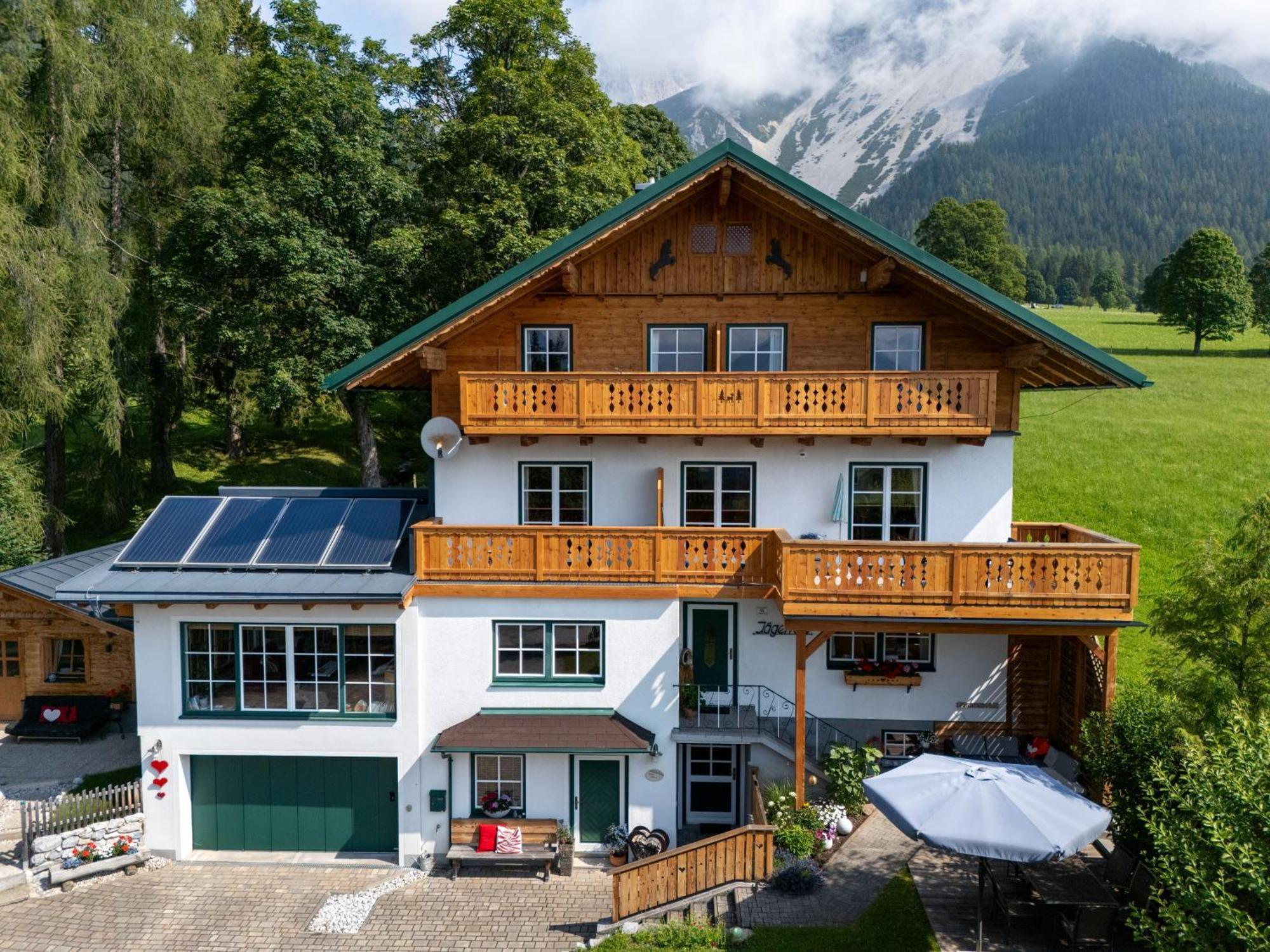Appartements Jaegerrast Ramsau am Dachstein Ngoại thất bức ảnh